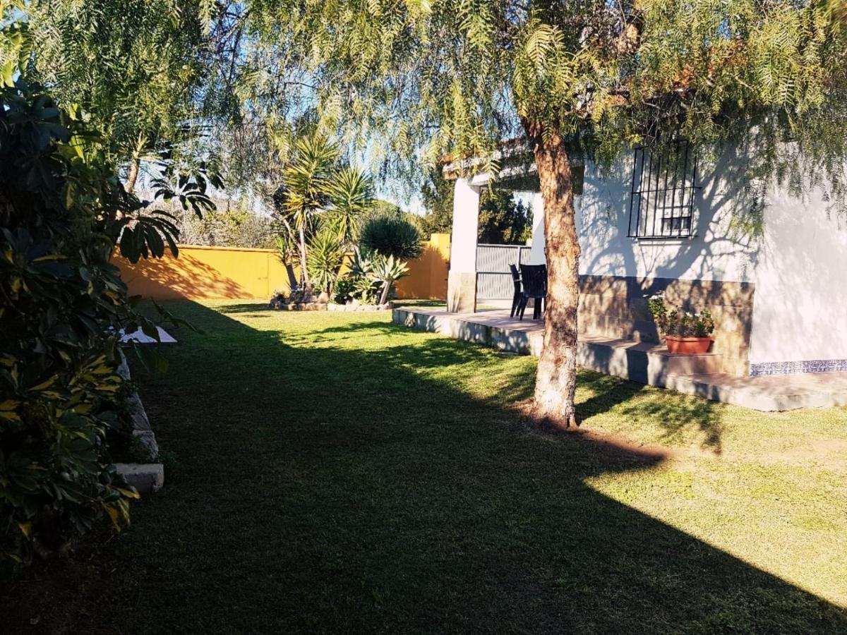Chalet La Huerta 2 Amplios Jardines Barbacoa Y Wifi Коніль-де-ла-Фронтера Екстер'єр фото