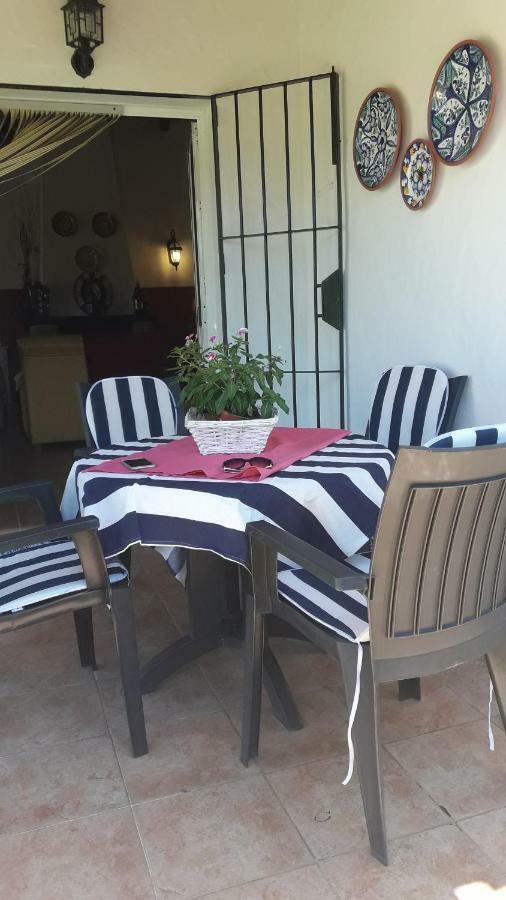 Chalet La Huerta 2 Amplios Jardines Barbacoa Y Wifi Коніль-де-ла-Фронтера Екстер'єр фото
